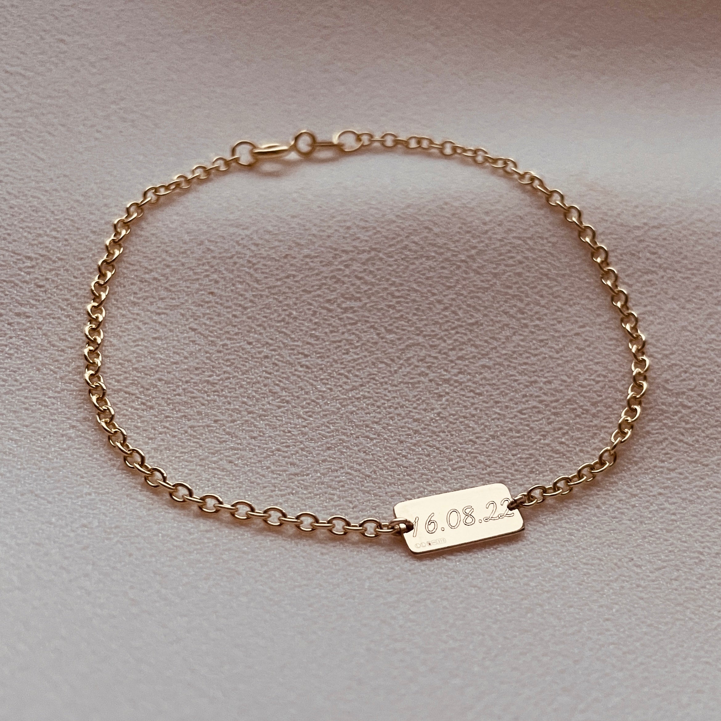 Tailor-Made Landscape Slip Bracelet - 9ct Yellow Gold
