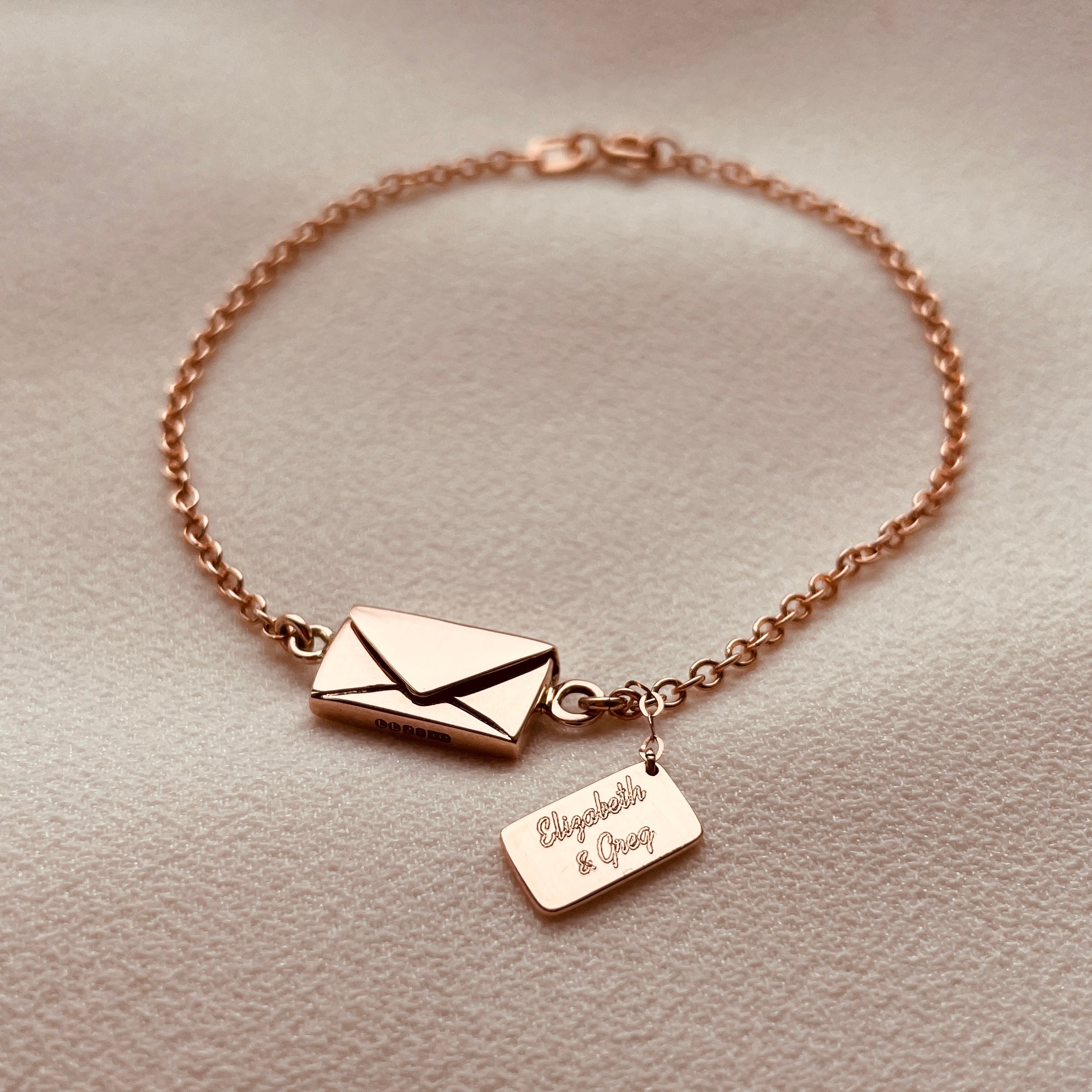 Signature Envelope Bracelet - Rose Gold
