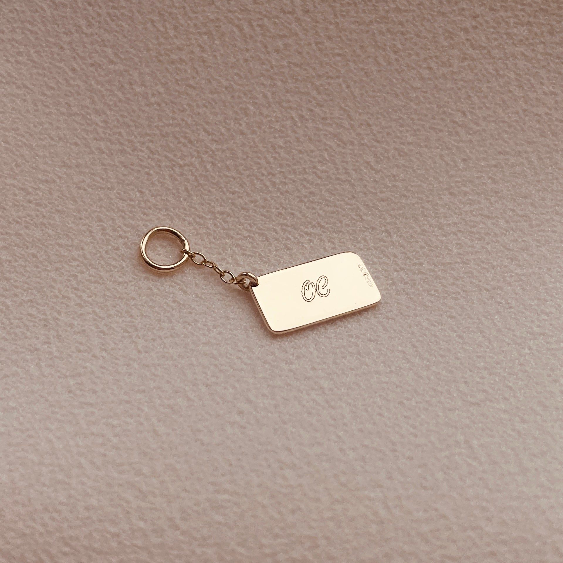 Signature Slip – 9ct Gold