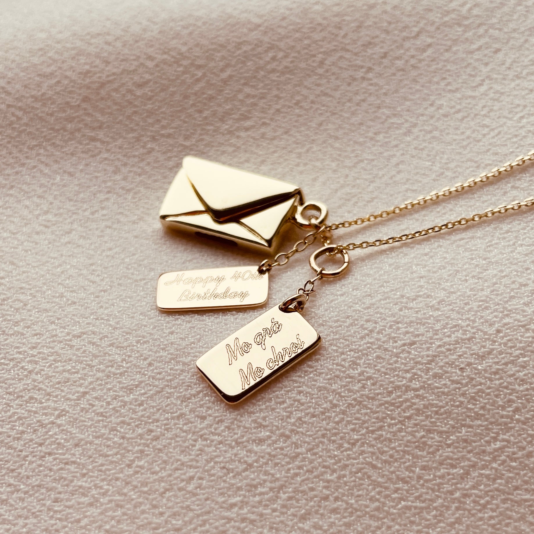 Signature Slip – 9ct Gold